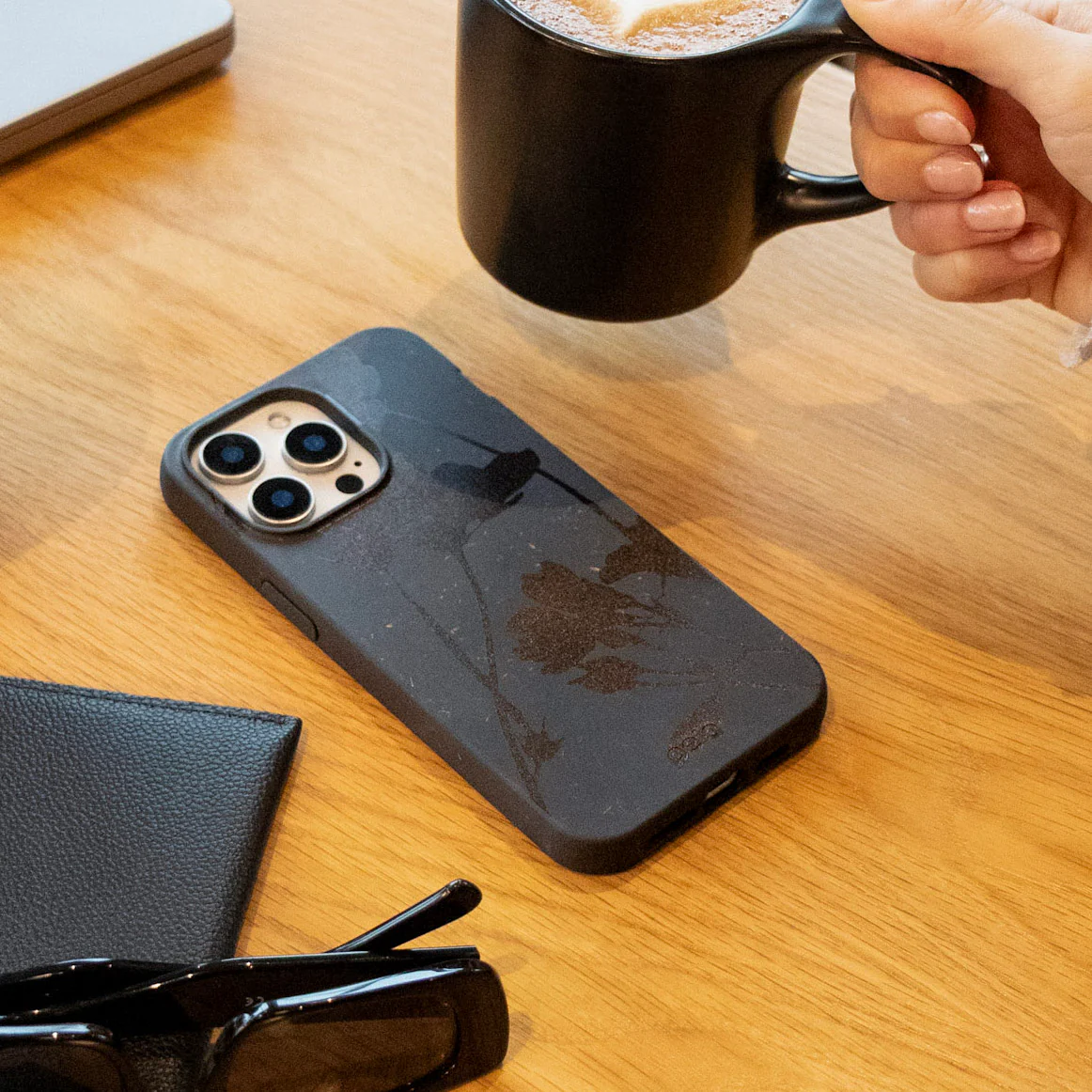 Black Shadow Petals iPhone 12 Mini Case - Image 2