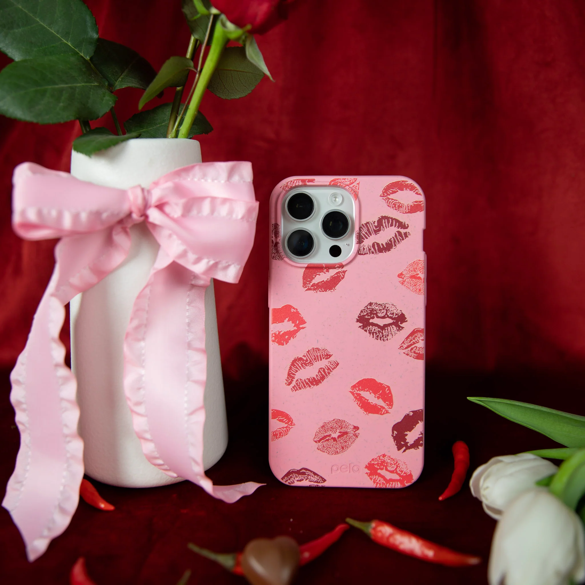 Bubblegum Pink XOXO Samsung Galaxy S26 Ultra Case - Image 5