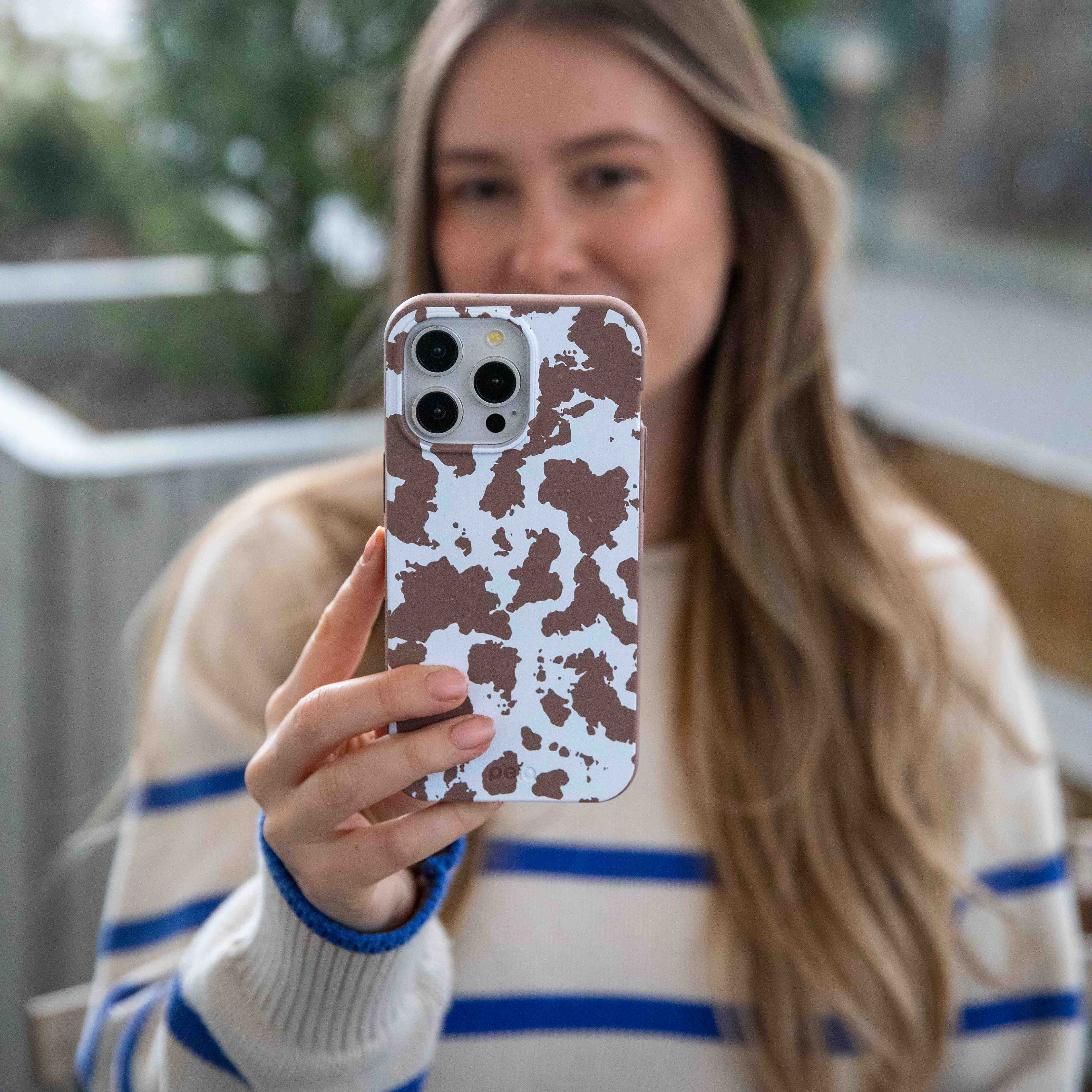 Chocolate Brown Cow Couture iPhone 12 Mini Case - Image 6