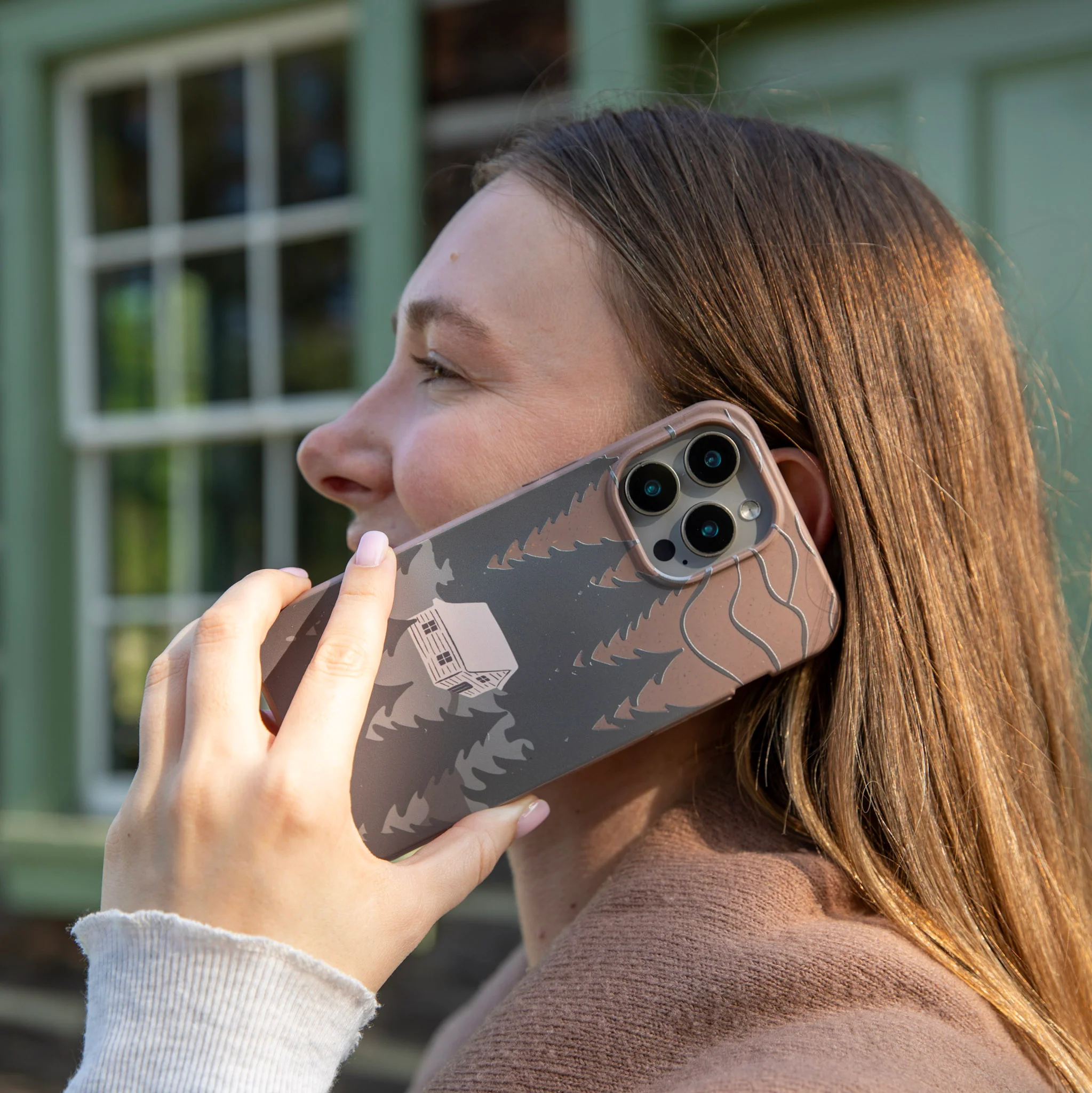 Chocolate Brown Hidden Cabin iPhone 11 Pro Case - Image 6