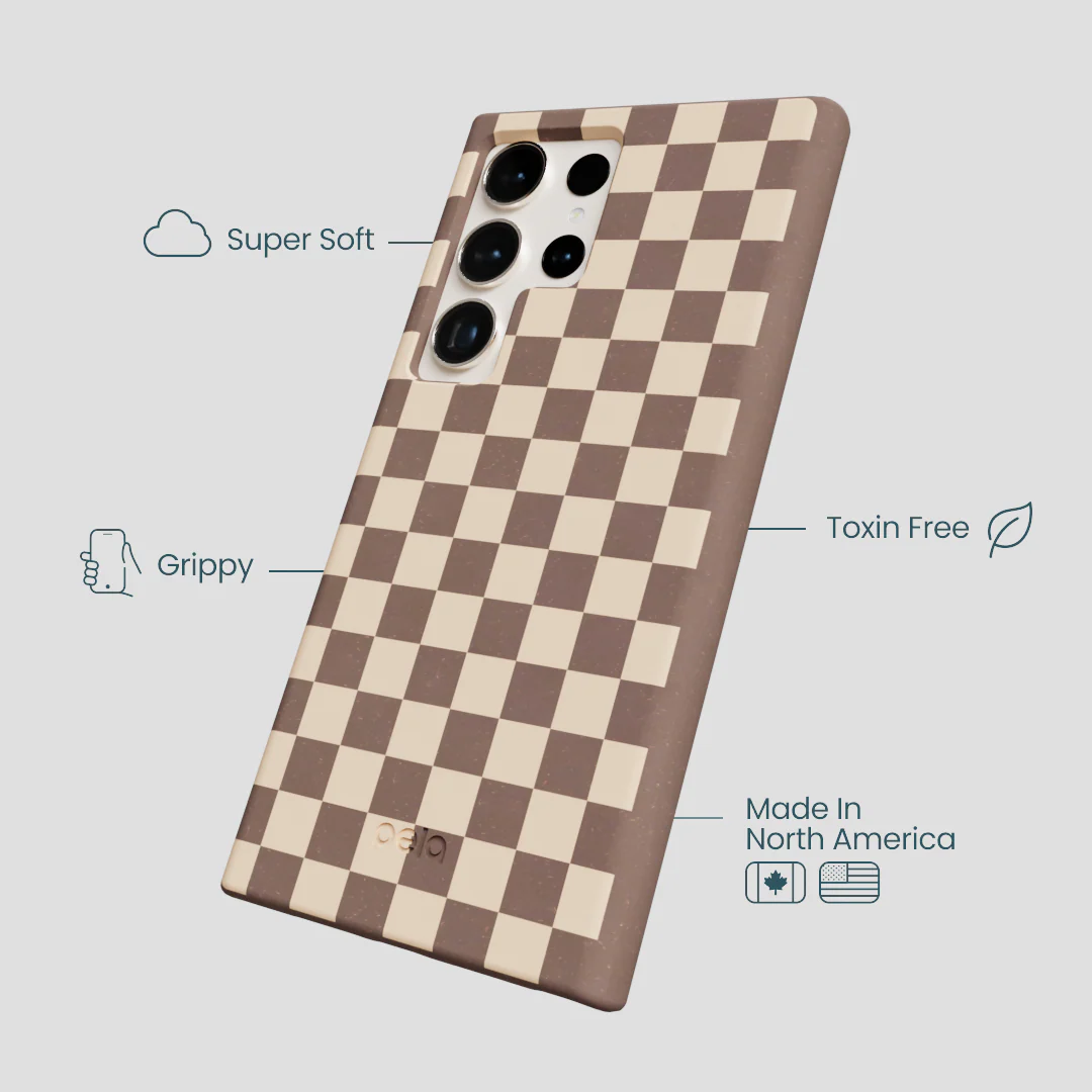 Chocolate Brown Latte Check Samsung Galaxy S24 Ultra Case - Image 4