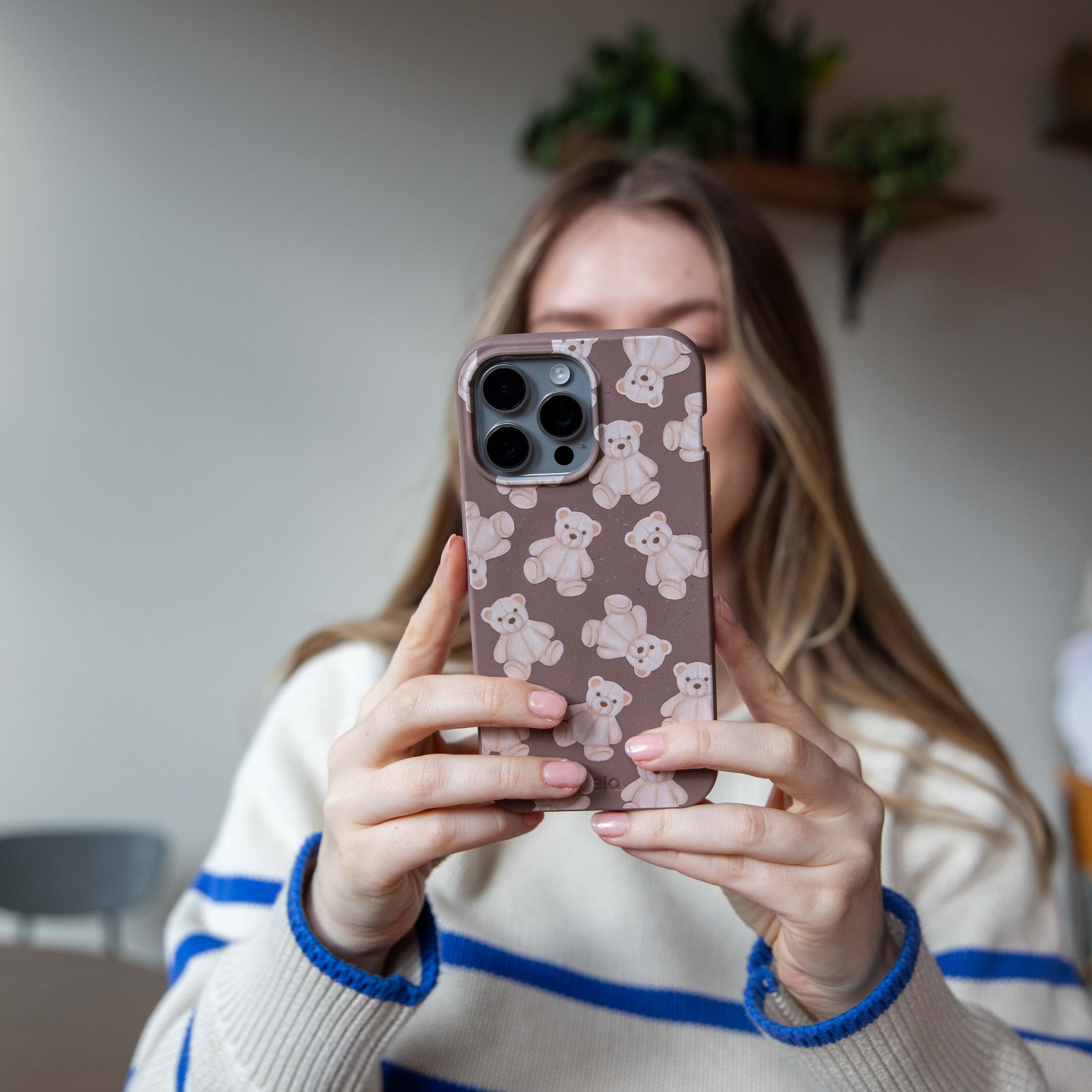 Chocolate Brown Teddy Love iPhone 13 Mini Case - Image 6