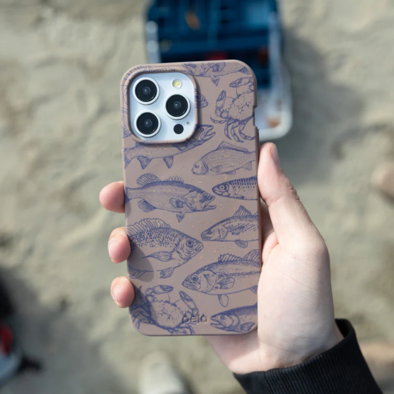 Chocolate Brown Vintage Catch iPhone 11 Case - Image 2