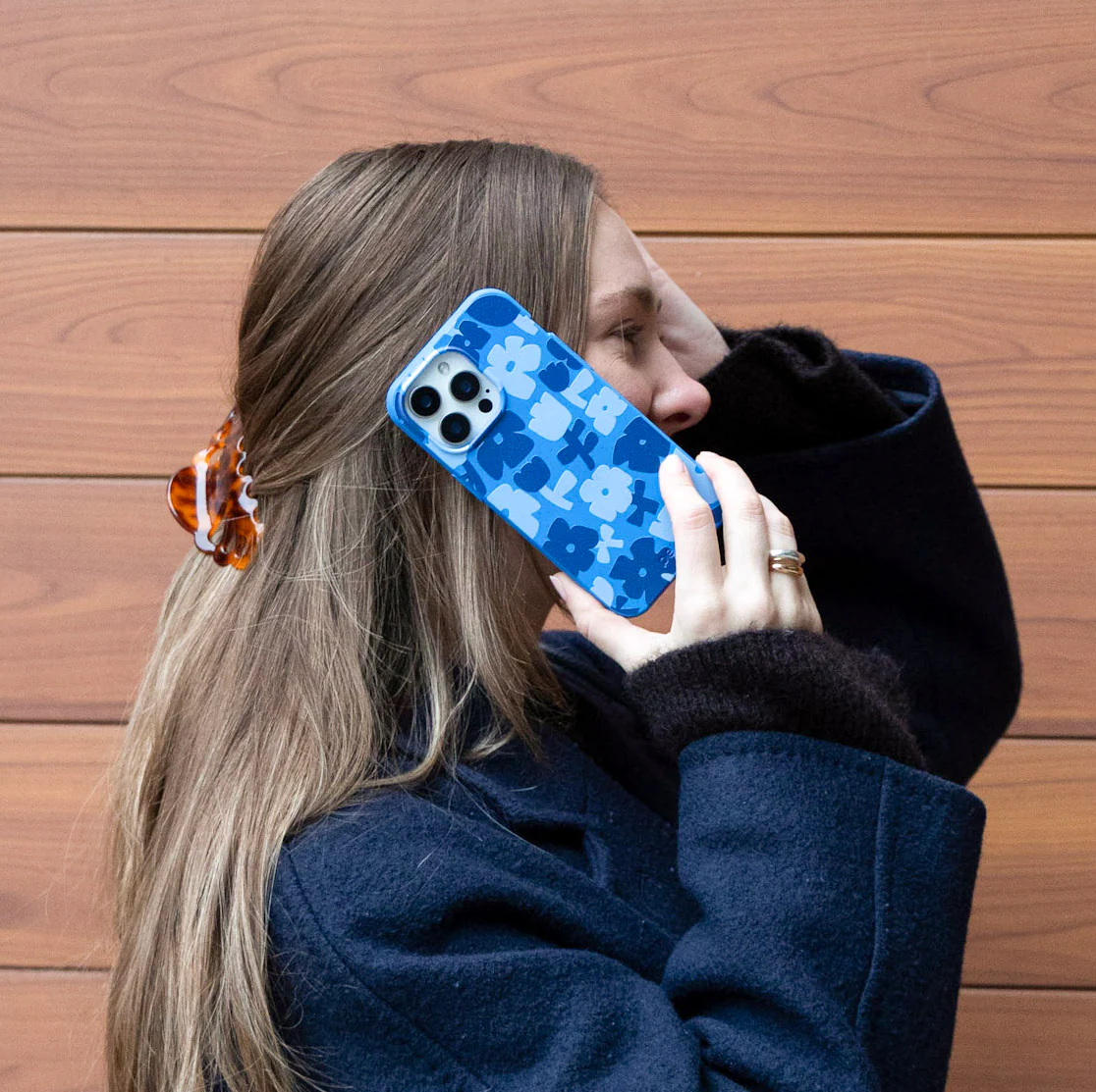 Electric Blue Daydream Blooms Google Pixel 6 Case - Image 6