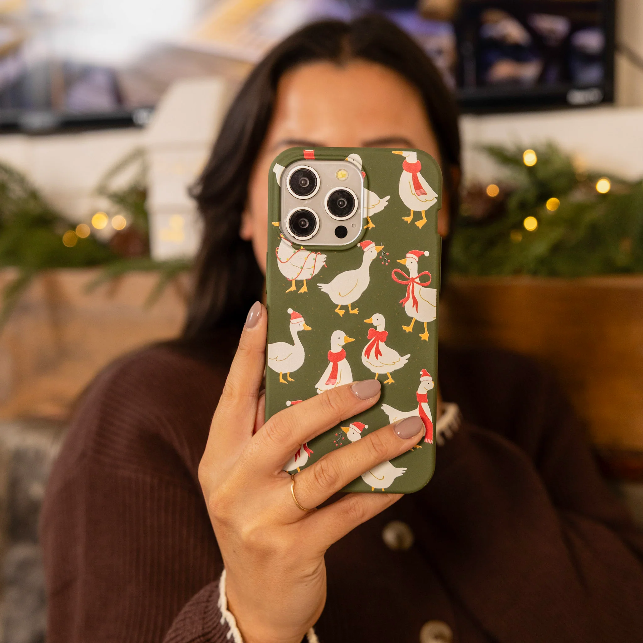 Forest Floor Duck the Halls Google Pixel 7 Pro Case - Image 9