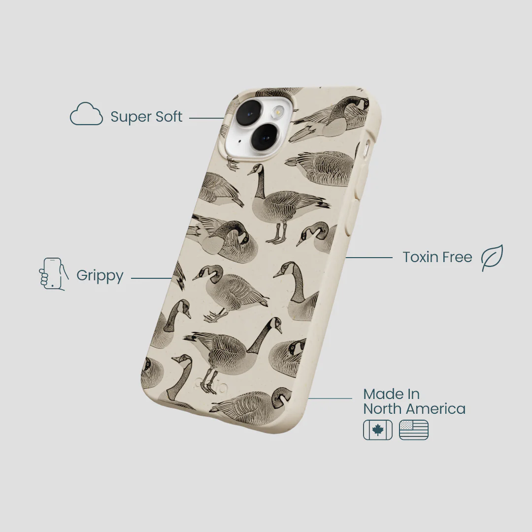 London Fog Canadian Geese iPhone 13 Mini Case - Image 4