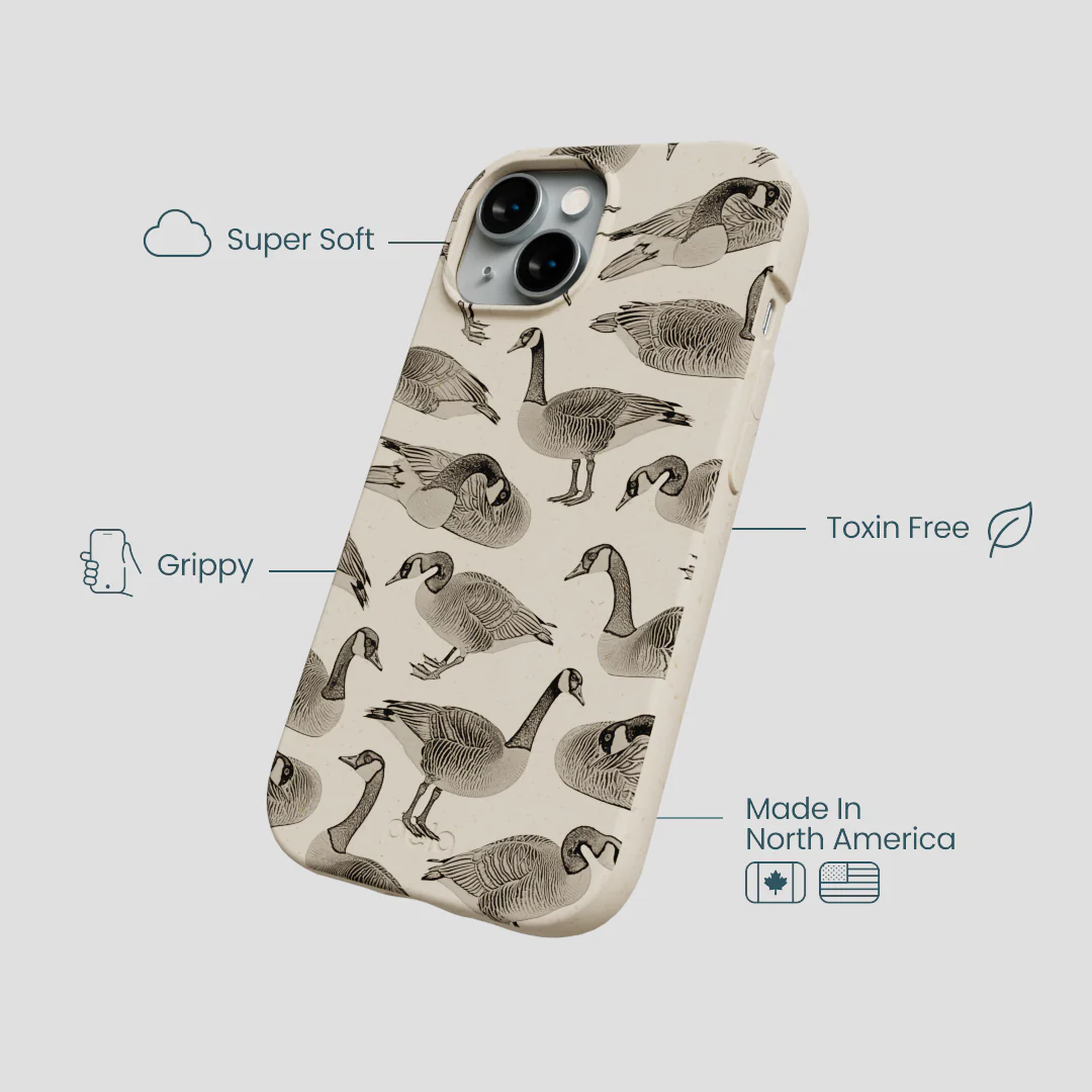 London Fog Canadian Geese iPhone 14 Case - Image 4