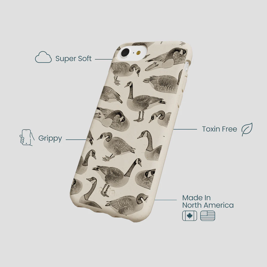 London Fog Canadian Geese iPhone 6/6s/7/8/SE Case - Image 4