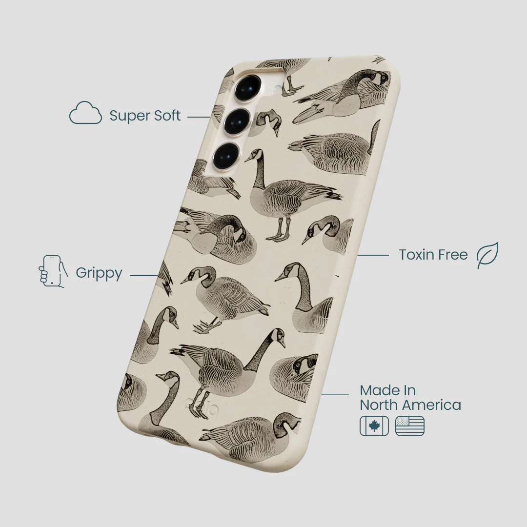London Fog Canadian Geese Samsung Galaxy S24+(Plus) Case - Image 4
