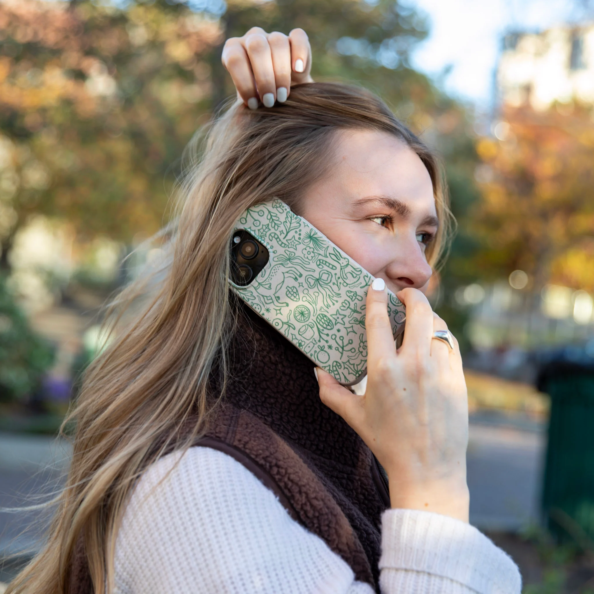 London Fog Cozy Woodland iPhone 16e/17e Case - Image 10