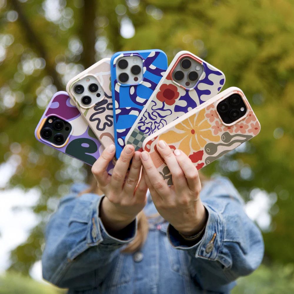 London Fog Leaf Dance Google Pixel 9a Case - Image 9