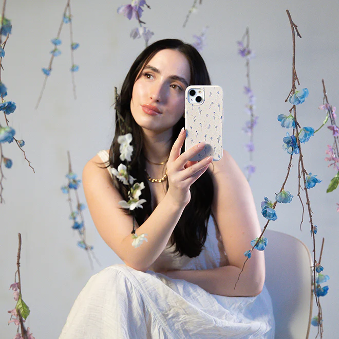 London Fog Petite Perennials Google Pixel 9a Case - Image 9