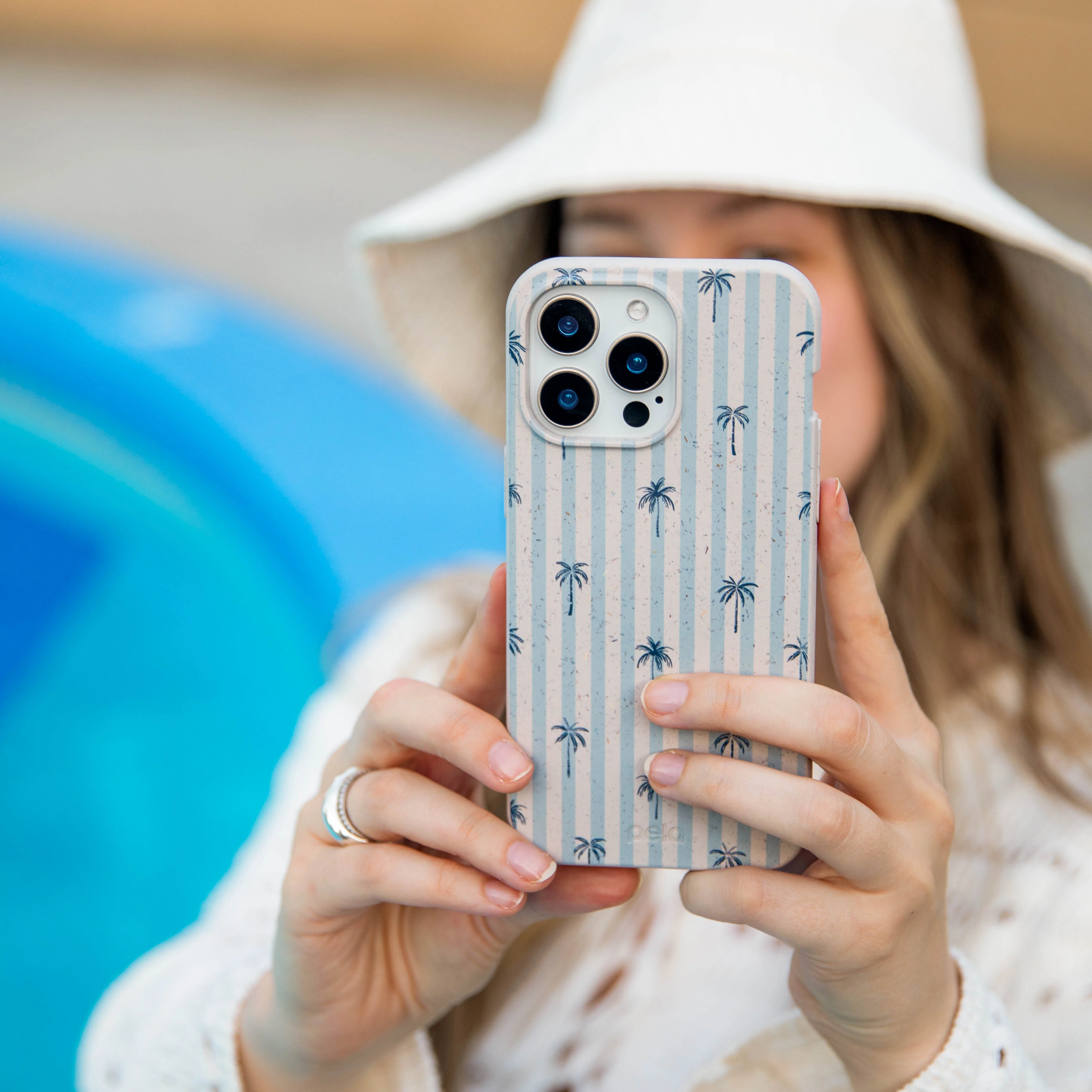 London Fog Tropical Stripes Google Pixel 9/9 Pro Case - Image 2