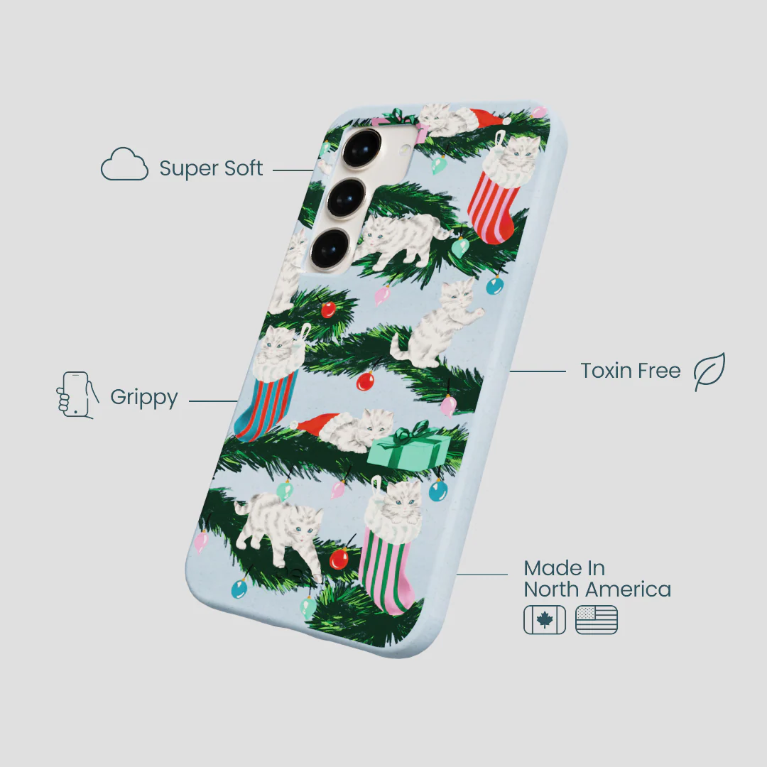 Powder Blue Christmas Kittens Samsung Galaxy S24 Case - Image 4