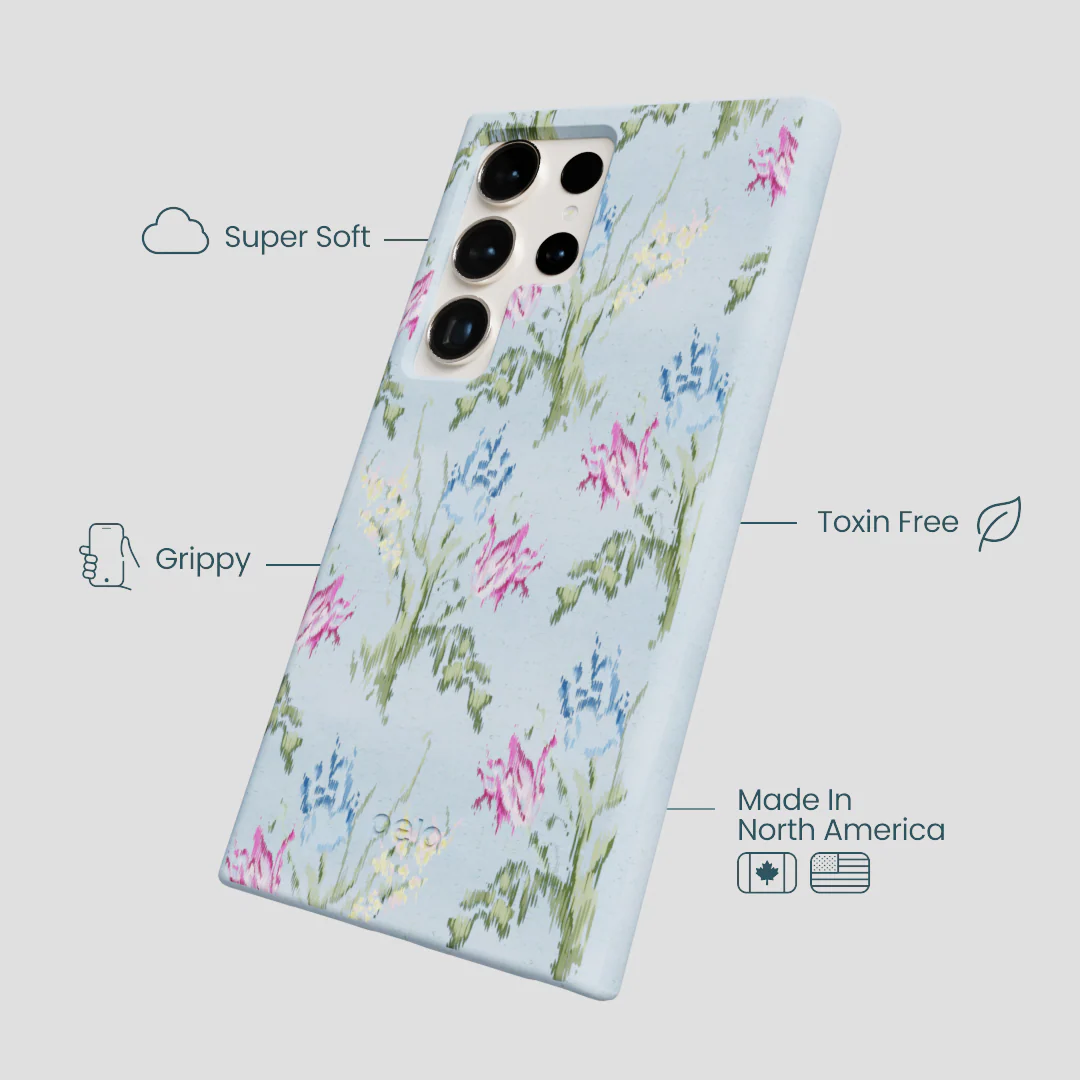 Powder Blue Floral Tapestry Samsung Galaxy S24 Ultra Case - Image 3