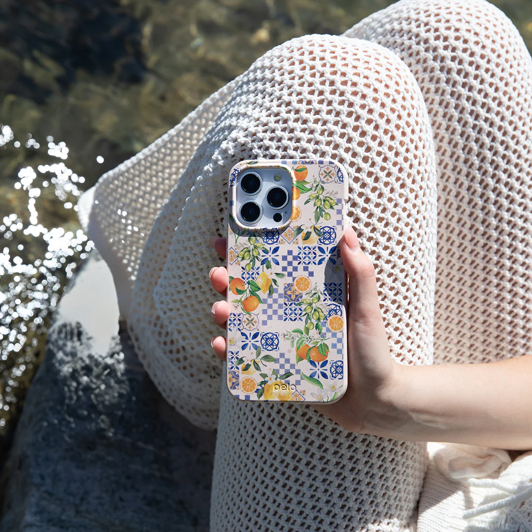 Seashell Amalfi Fruits iPhone 16e/17e Case - Image 2