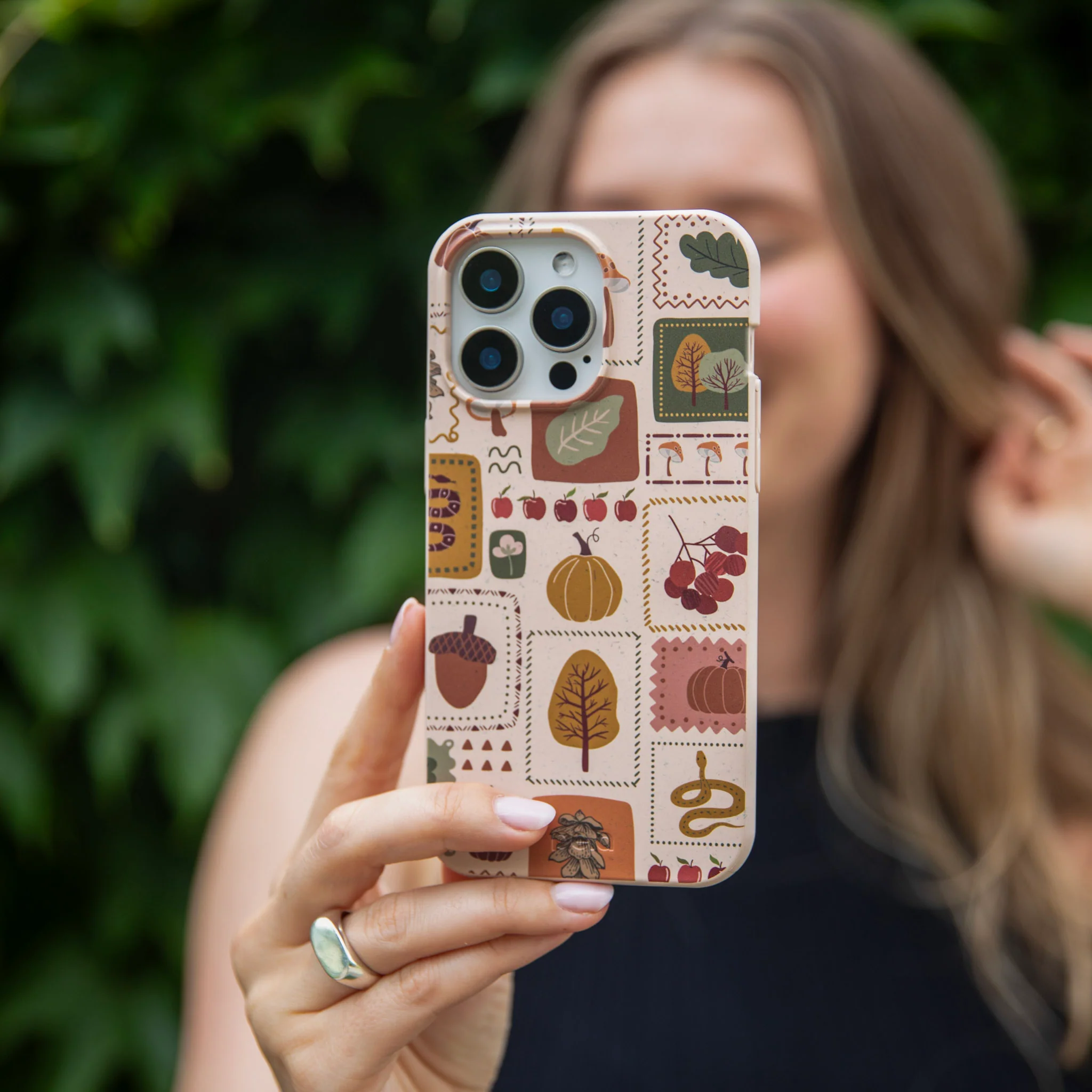 Seashell Autumn Patch iPhone 13 Pro Case - Image 9