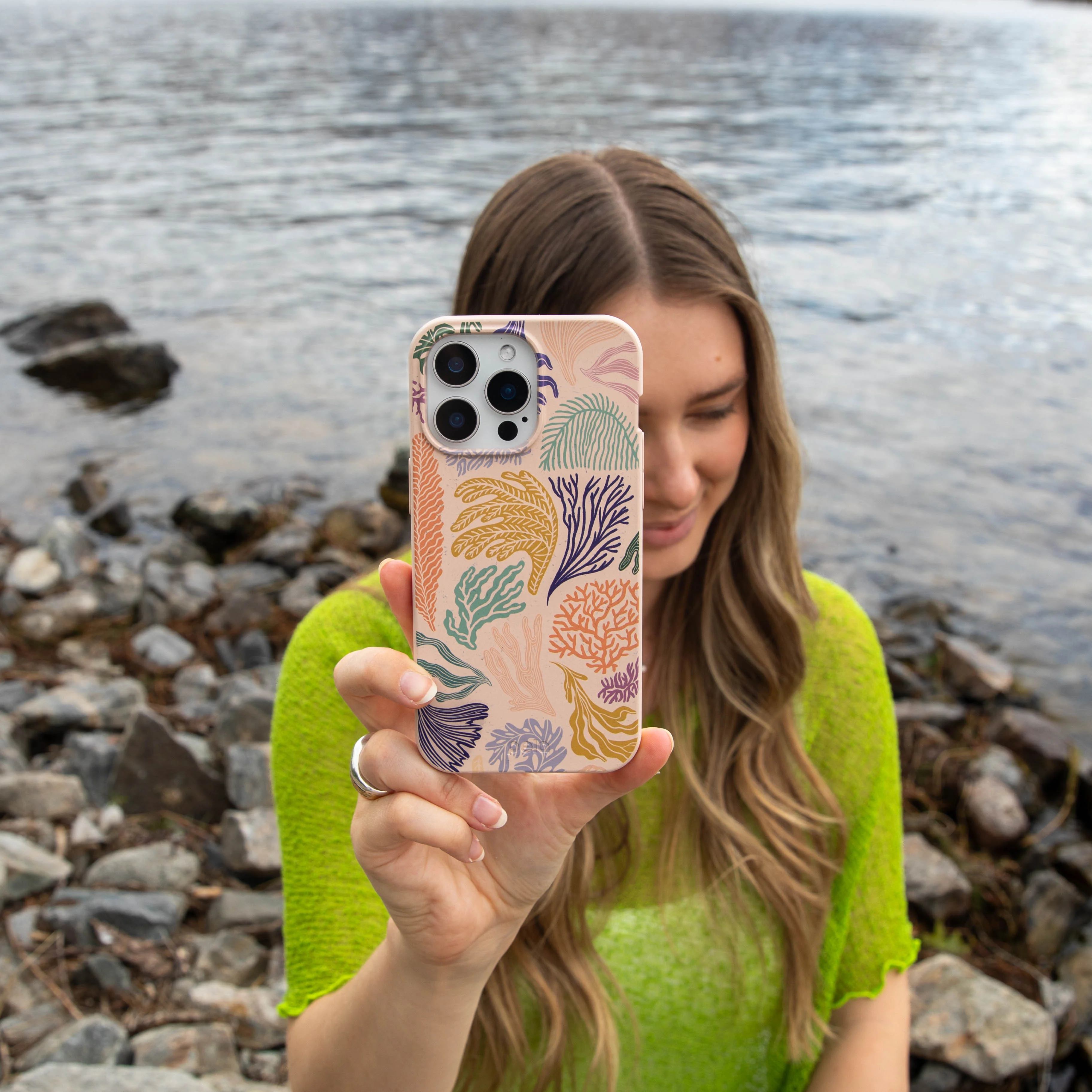 Seashell Coral Dreams Samsung Galaxy S21 Case - Image 2