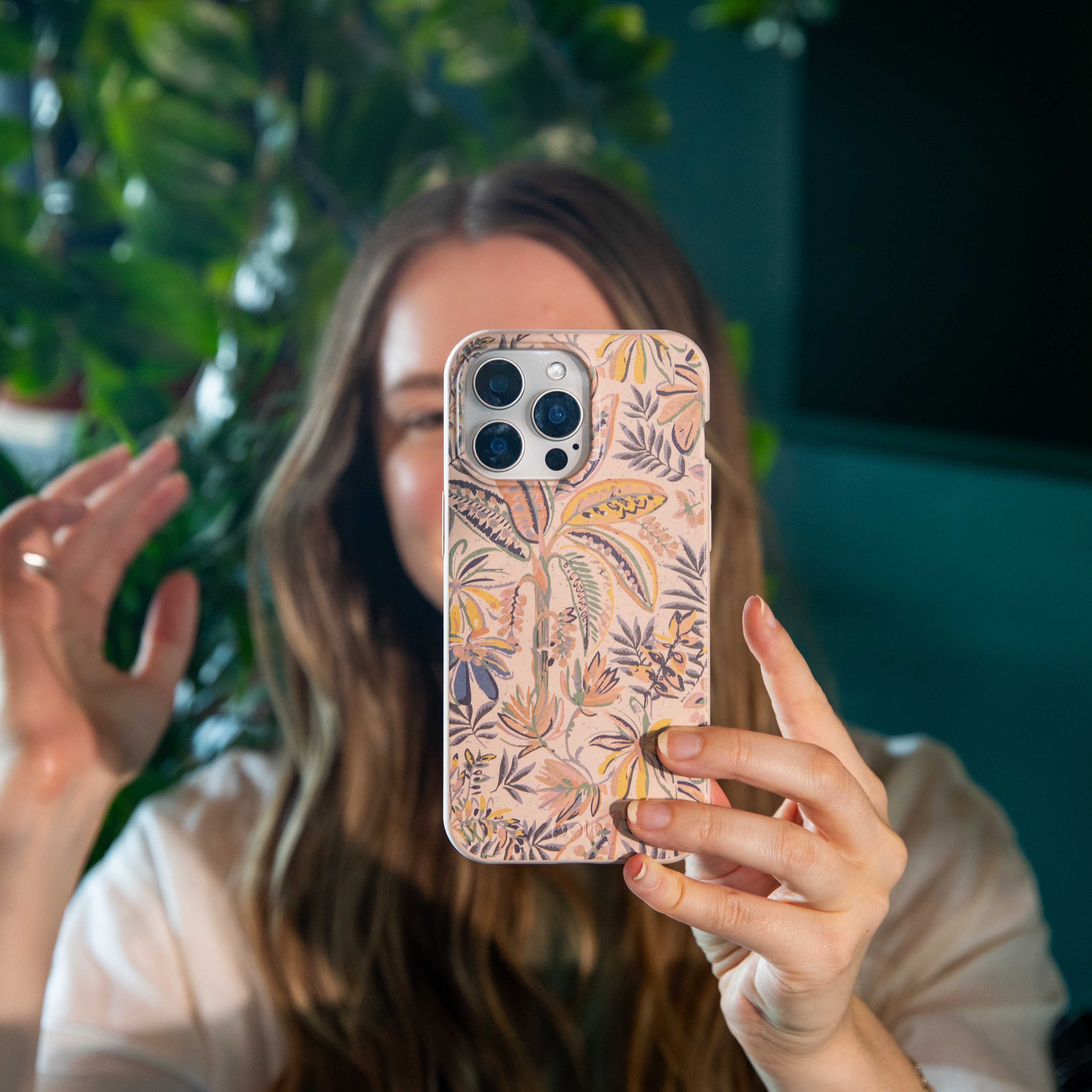 Seashell Dreamy Tropics Google Pixel 7a Case - Image 2