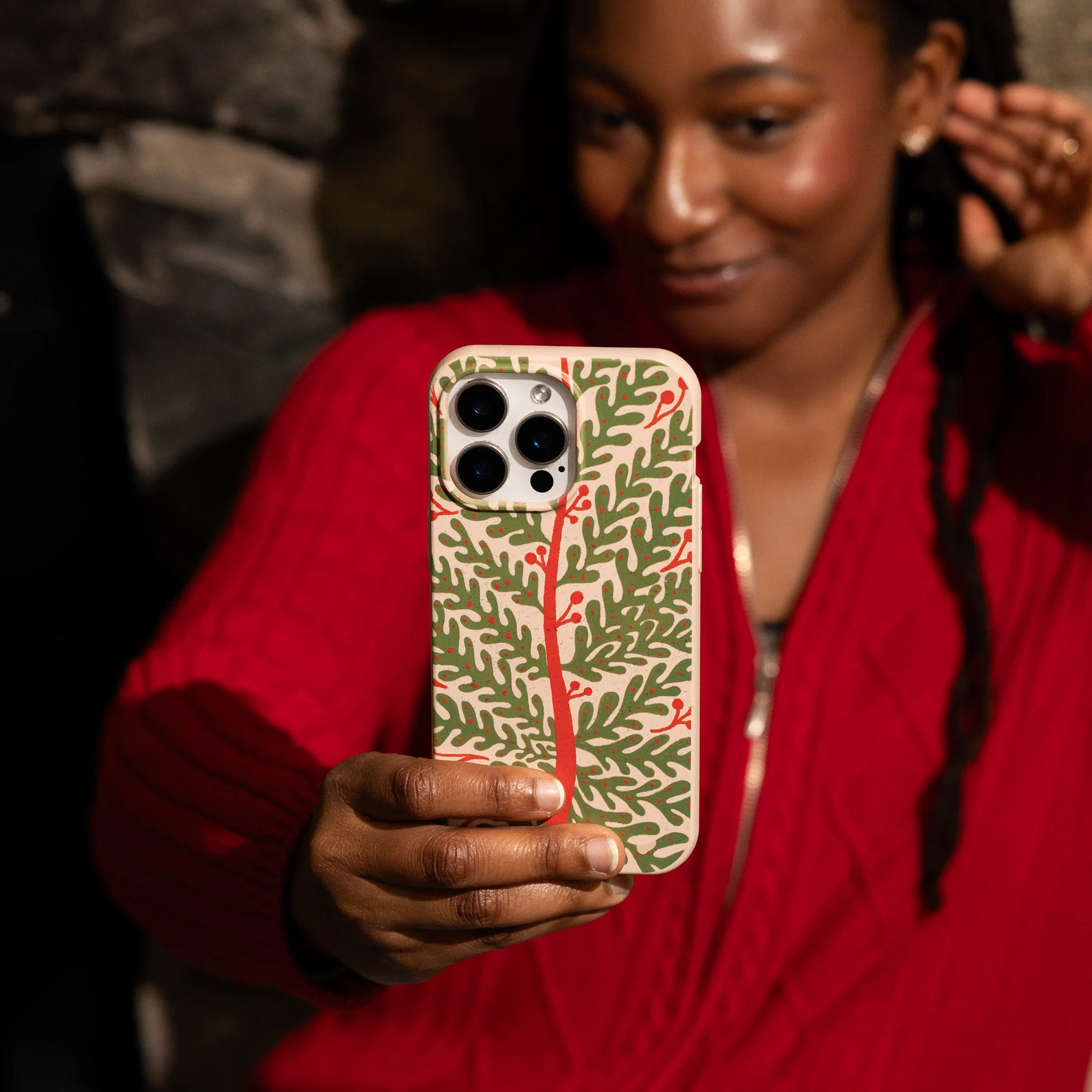Seashell Festive Foliage Google Pixel 8 Case - Image 2