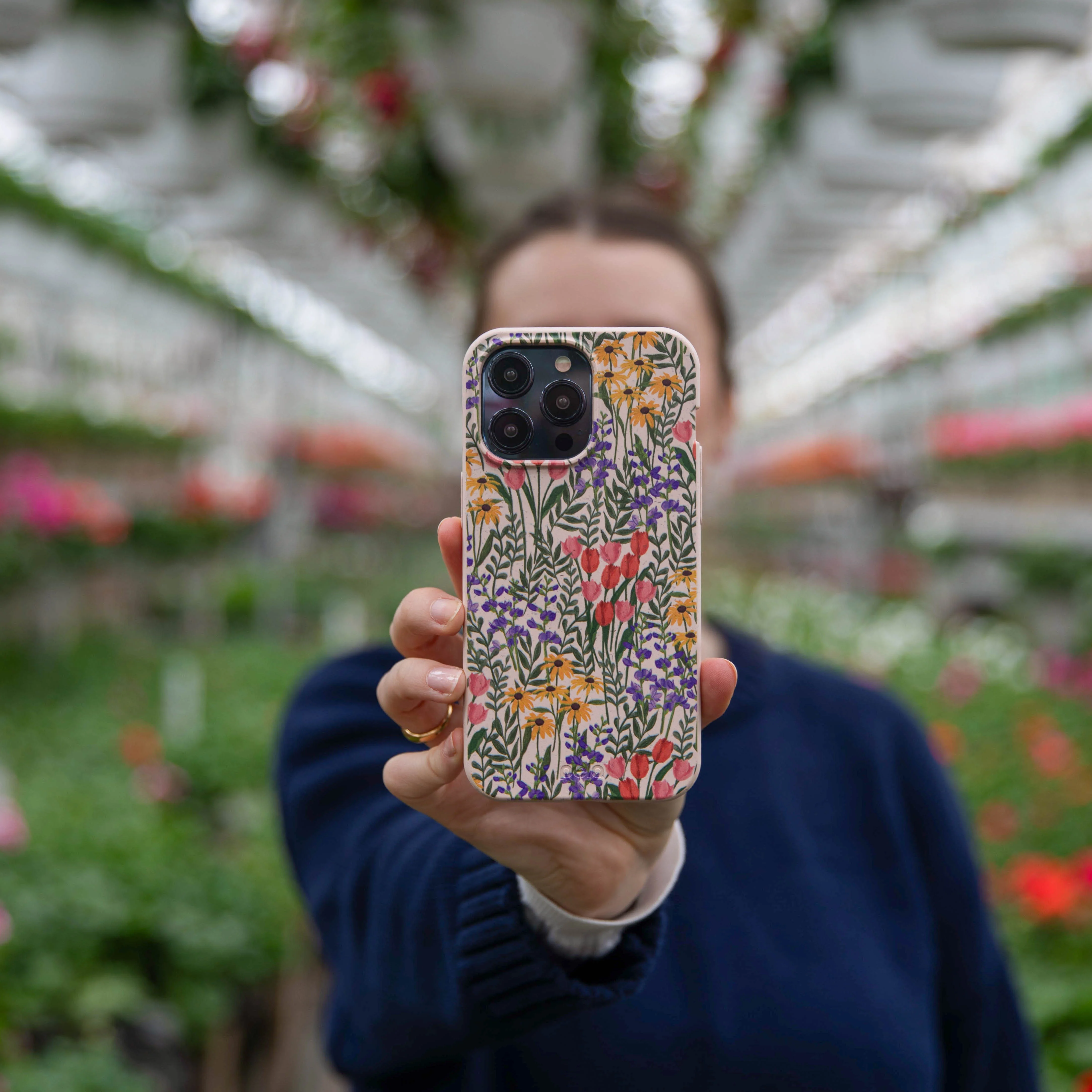 Seashell Flower Field Google Pixel 6 Case - Image 2