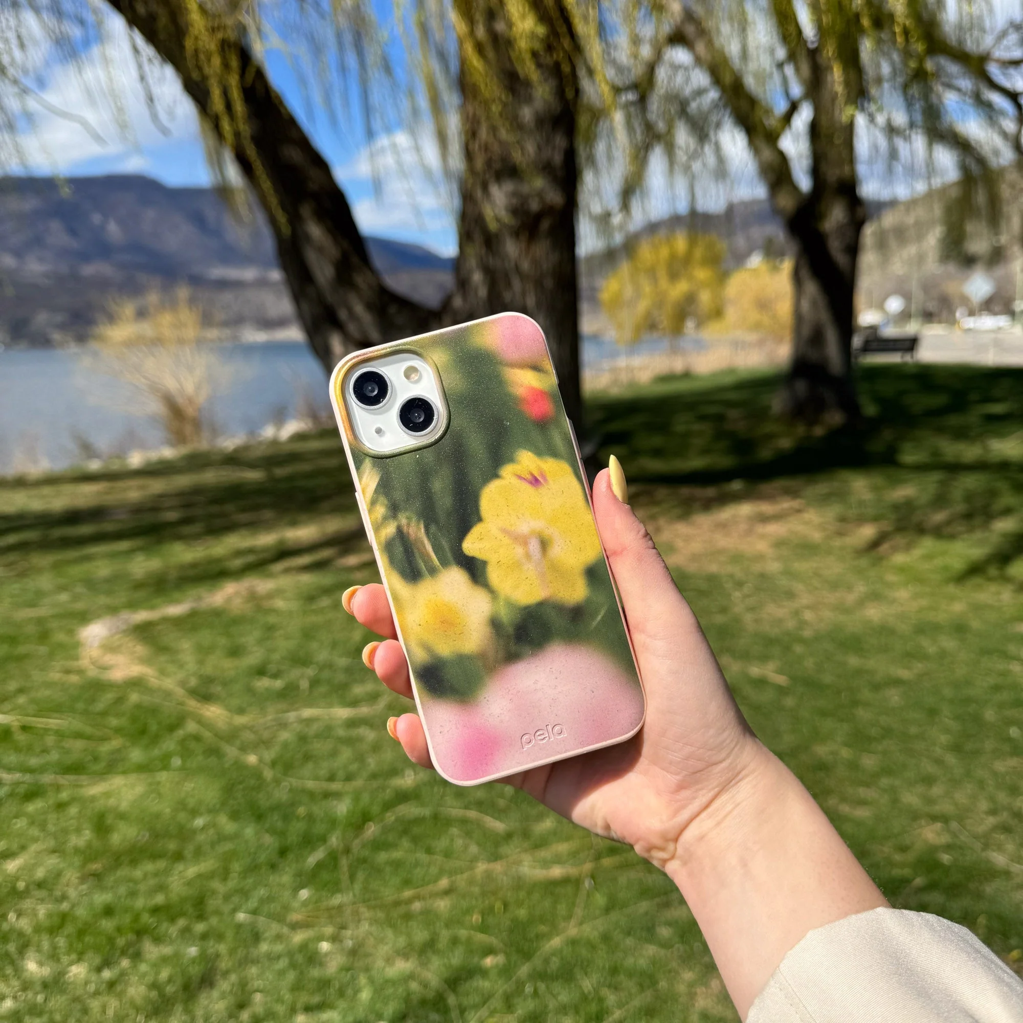Seashell Full Bloom iPhone 16 Pro Max Case - Image 2