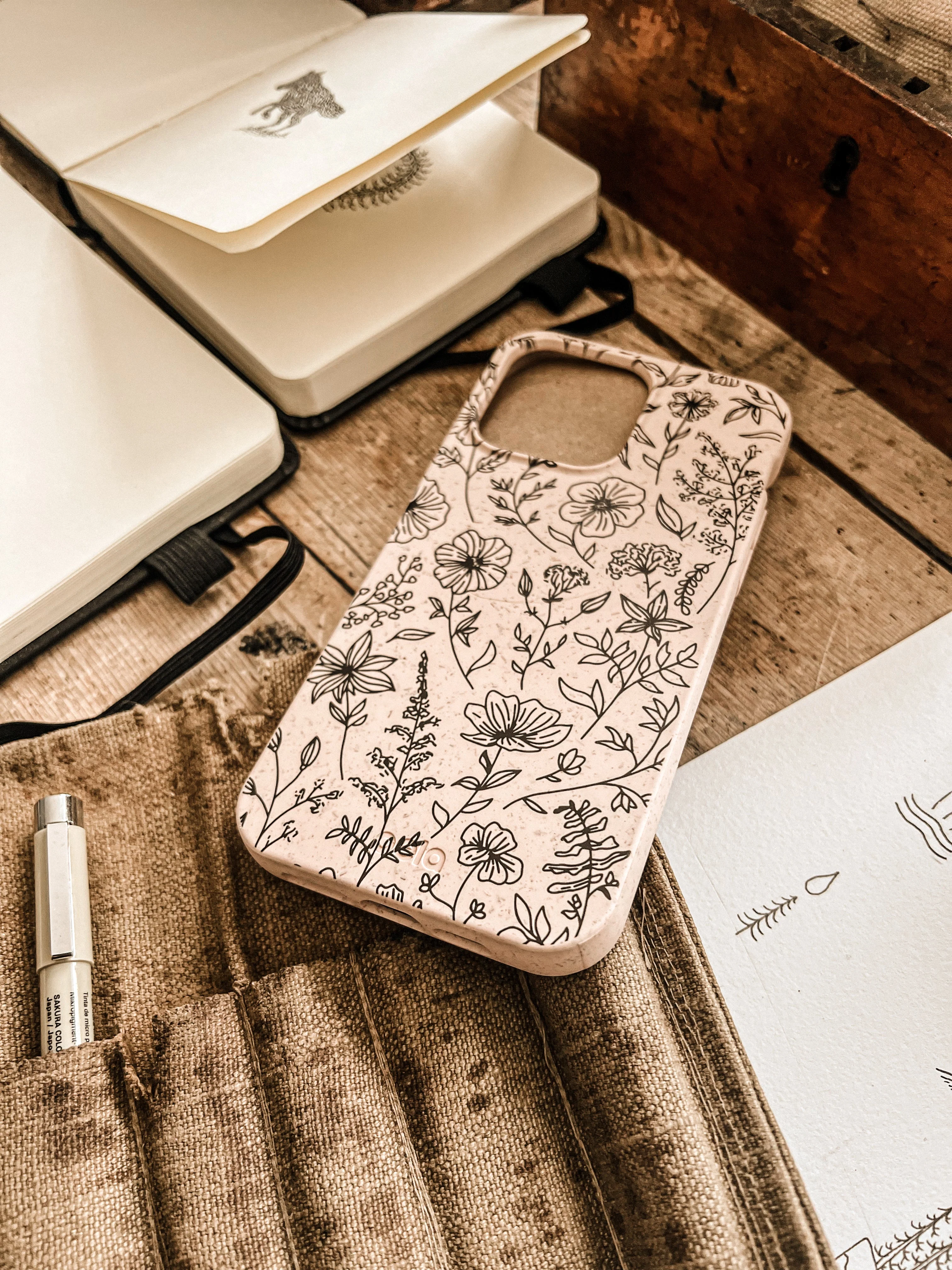 Seashell Wild Flower iPhone 16e/17e Case - Image 2